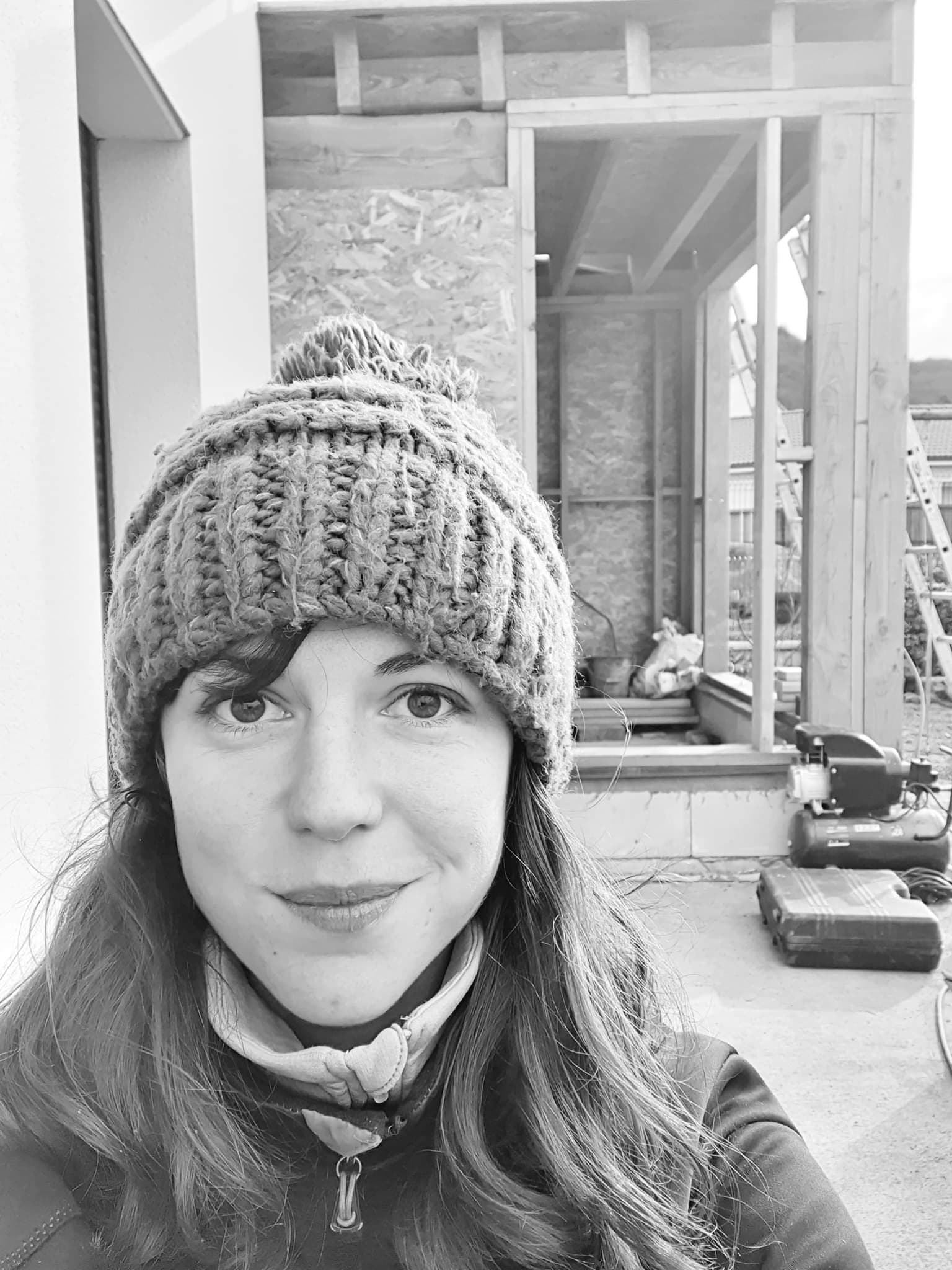 Lucile Wenger sur un chantier d'ossature bois
